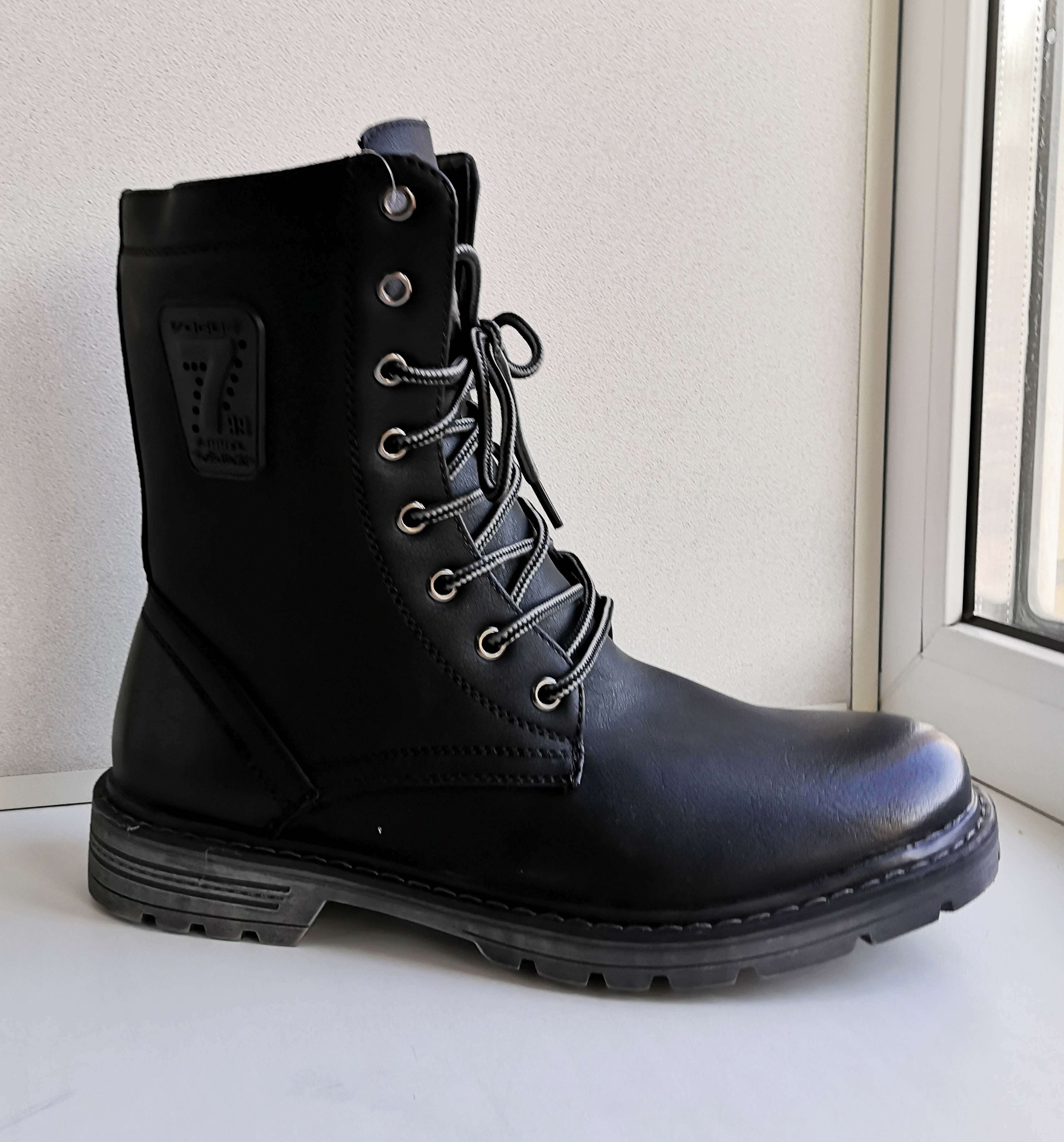 Ботинки утеплённые с высокими берцами арт. 5563