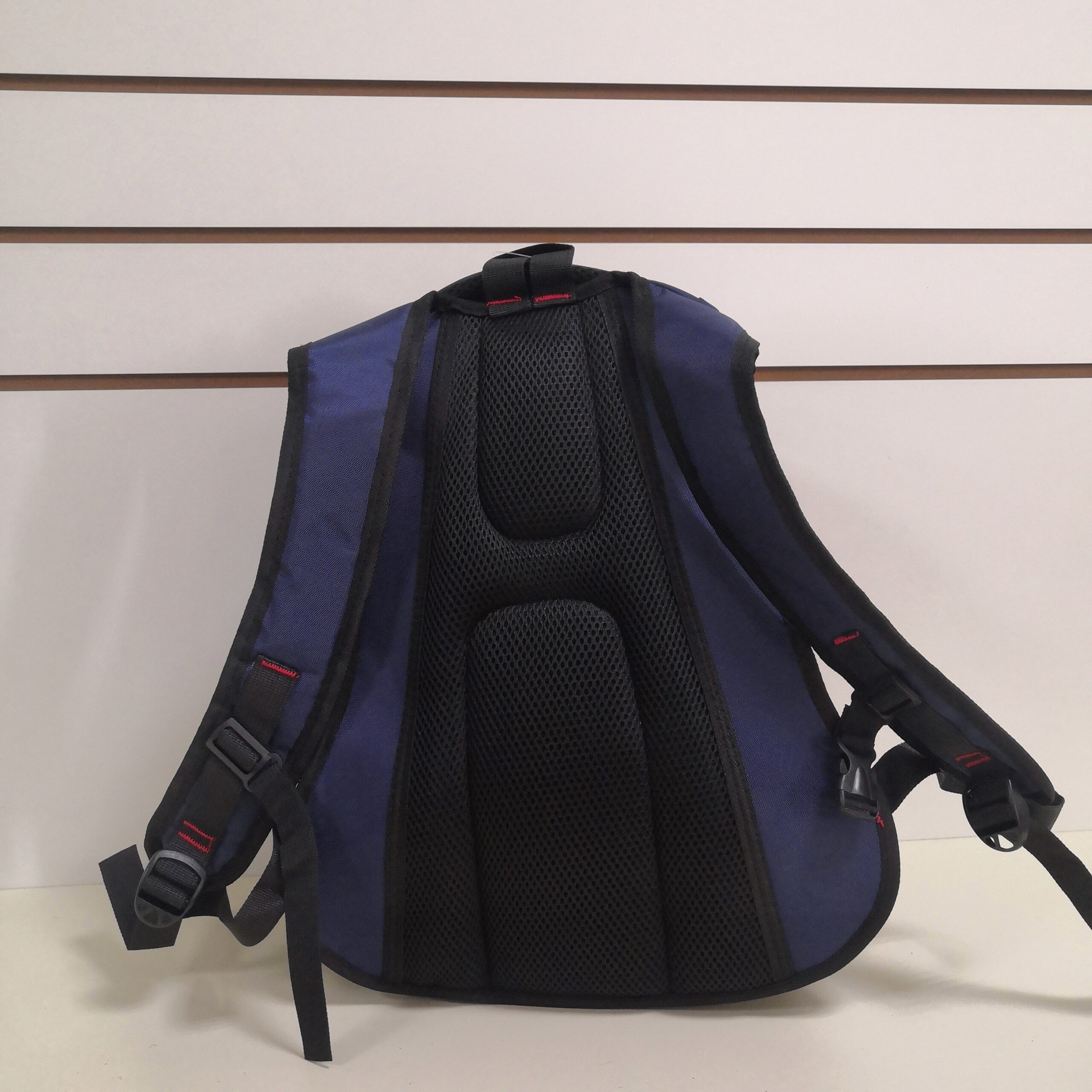 Рюкзак тёмно-синий с жёсткой спинкой